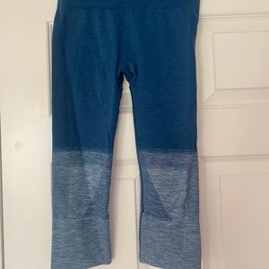 ombré capri Lululemon leggings